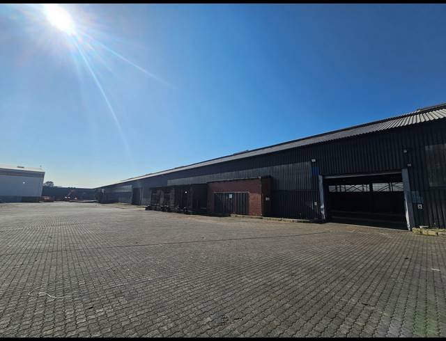 6,797M² WAREHOUSE TO LET IN TUNNEY